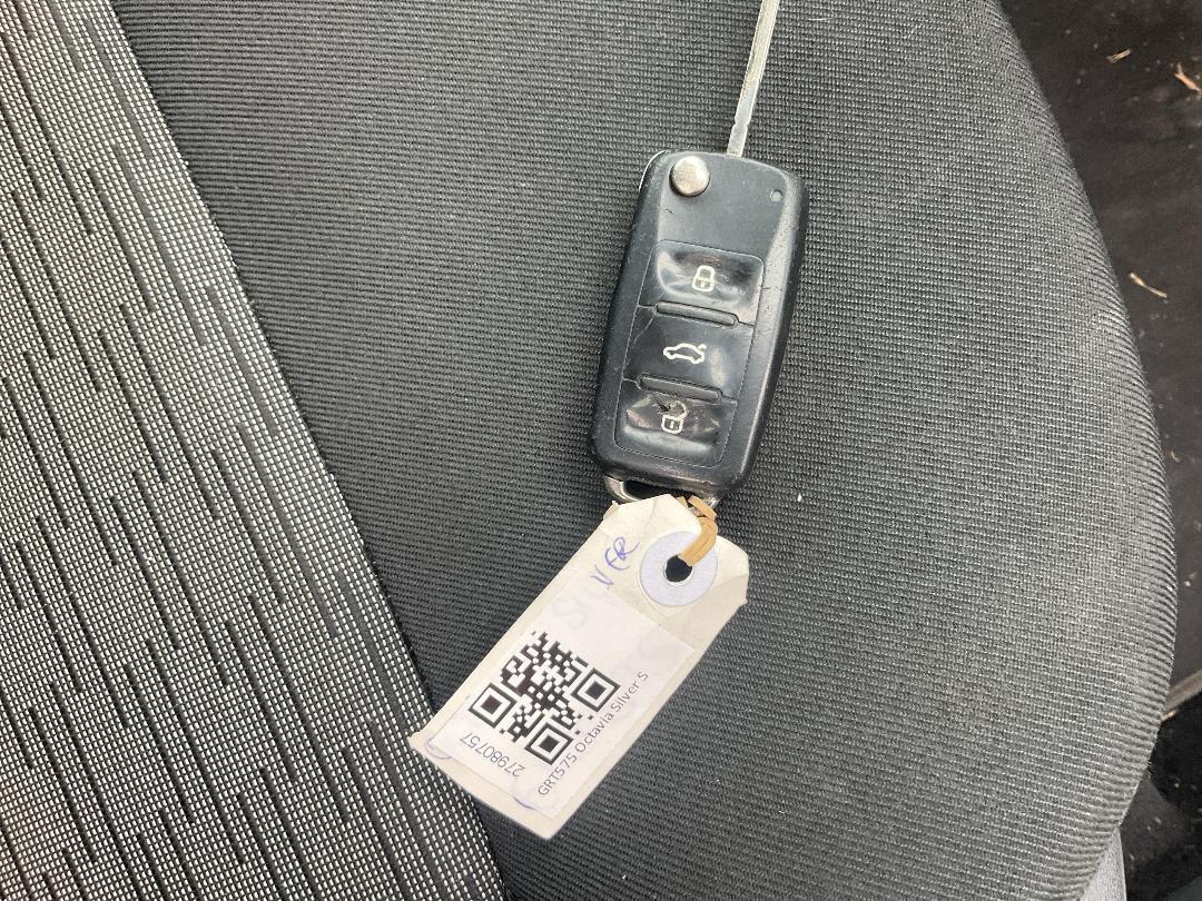 Photo '15' of Skoda Octavia TDI 77 Photo '15' of Skoda Octavia TDI 77