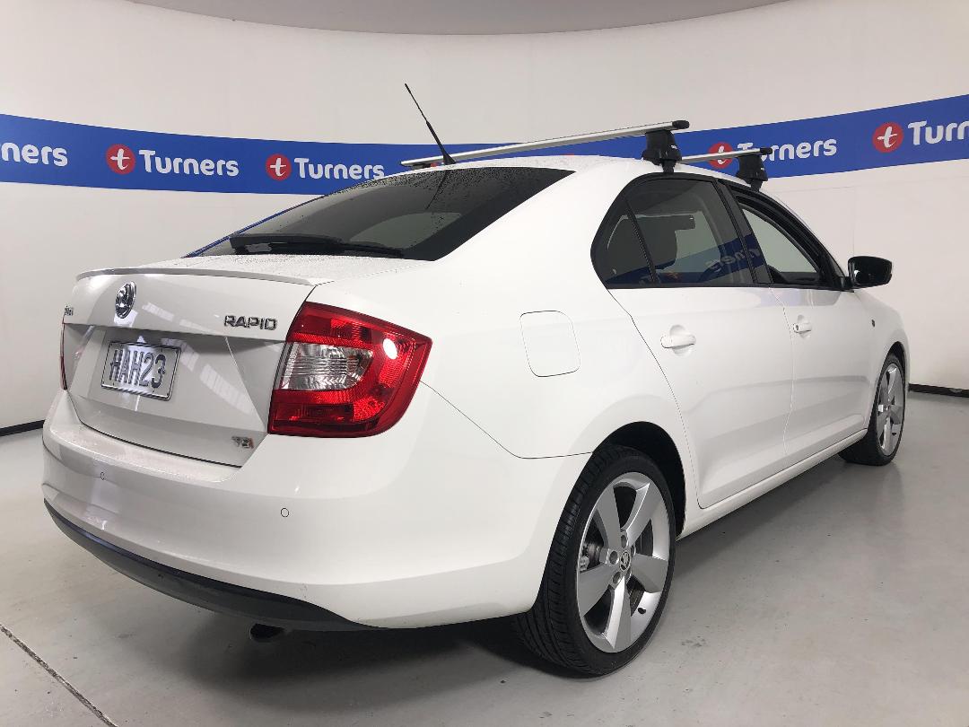 Photo '7' of Skoda Rapid