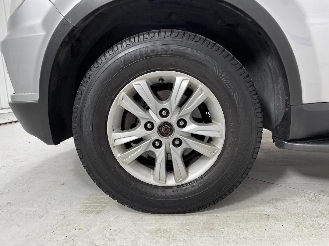 Photo '10' of Ssangyong Rexton