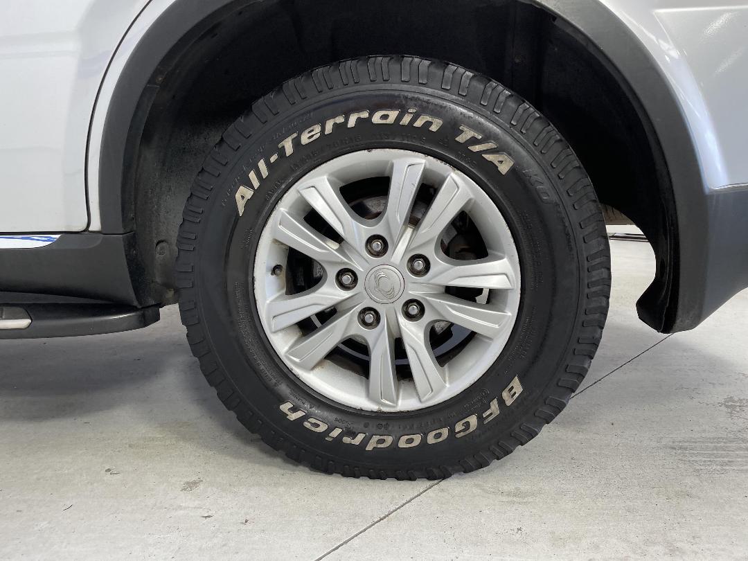 Photo '11' of Ssangyong Rexton