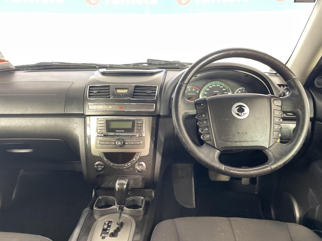 Photo '17' of Ssangyong Rexton