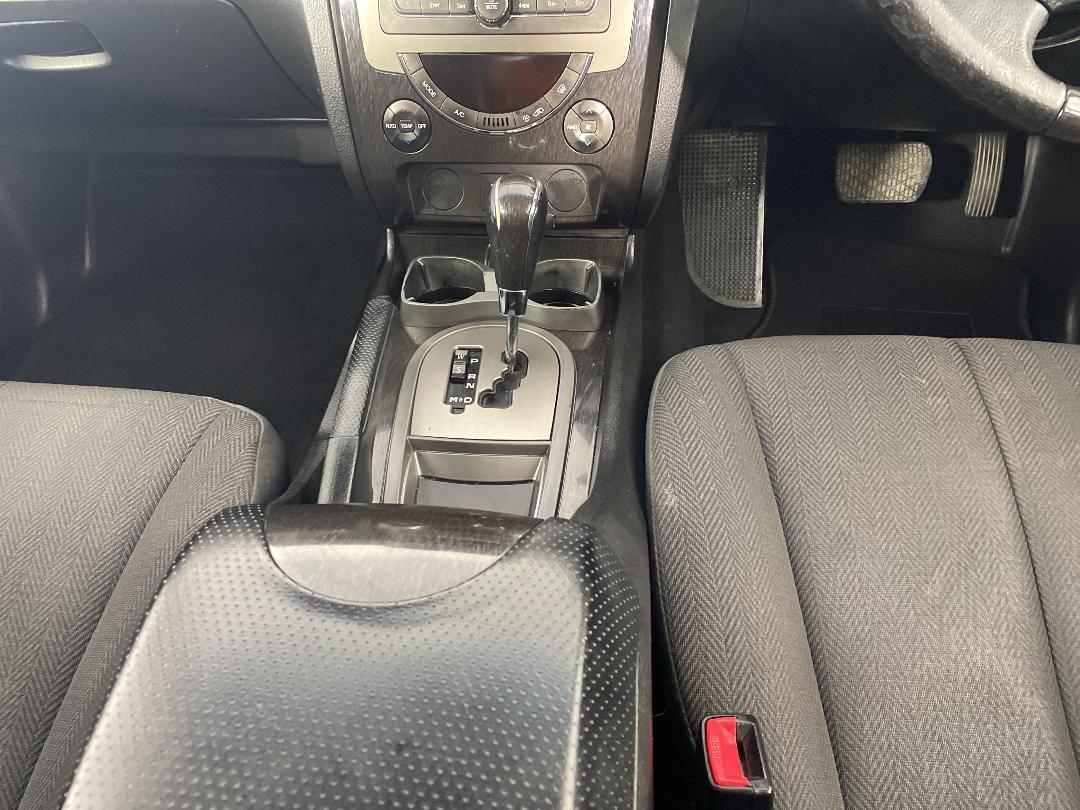 Photo '18' of Ssangyong Rexton