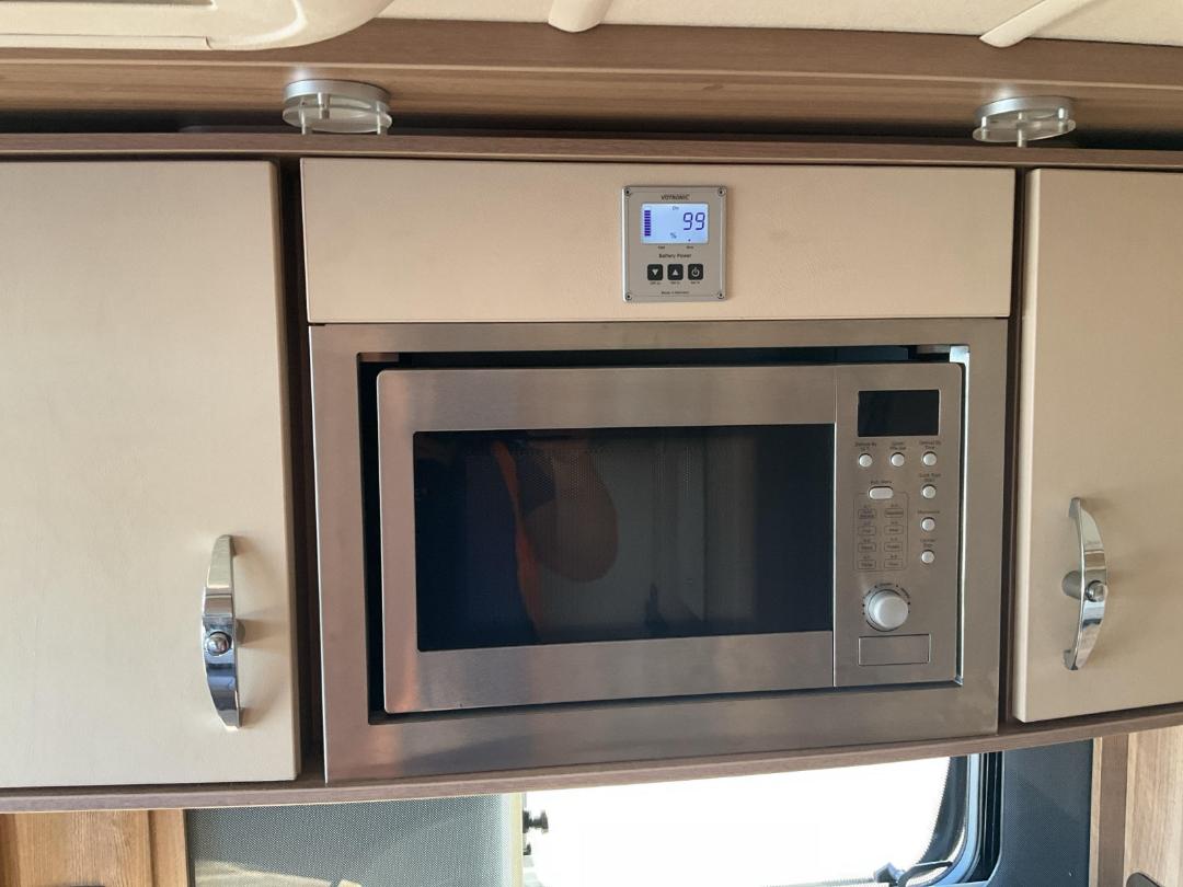 Photo '19' of Sterling Eccles Quartz Caravan - Single Photo '19' of Sterling Eccles Quartz Caravan - Single