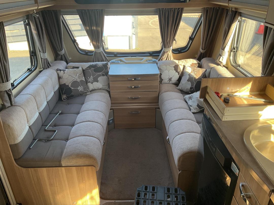 Photo '9' of Sterling Eccles Quartz Caravan - Single Photo '9' of Sterling Eccles Quartz Caravan - Single