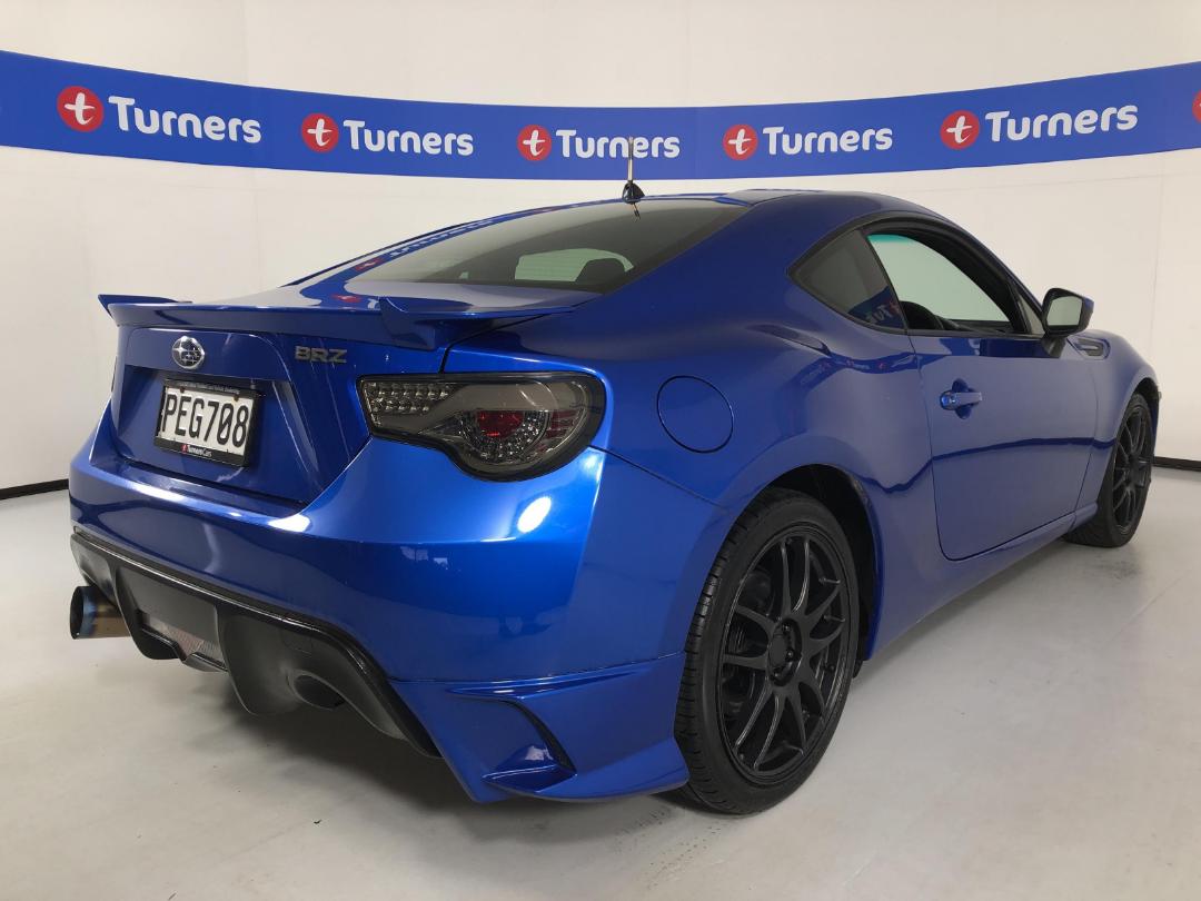Photo '7' of Subaru BRZ Photo '7' of Subaru BRZ