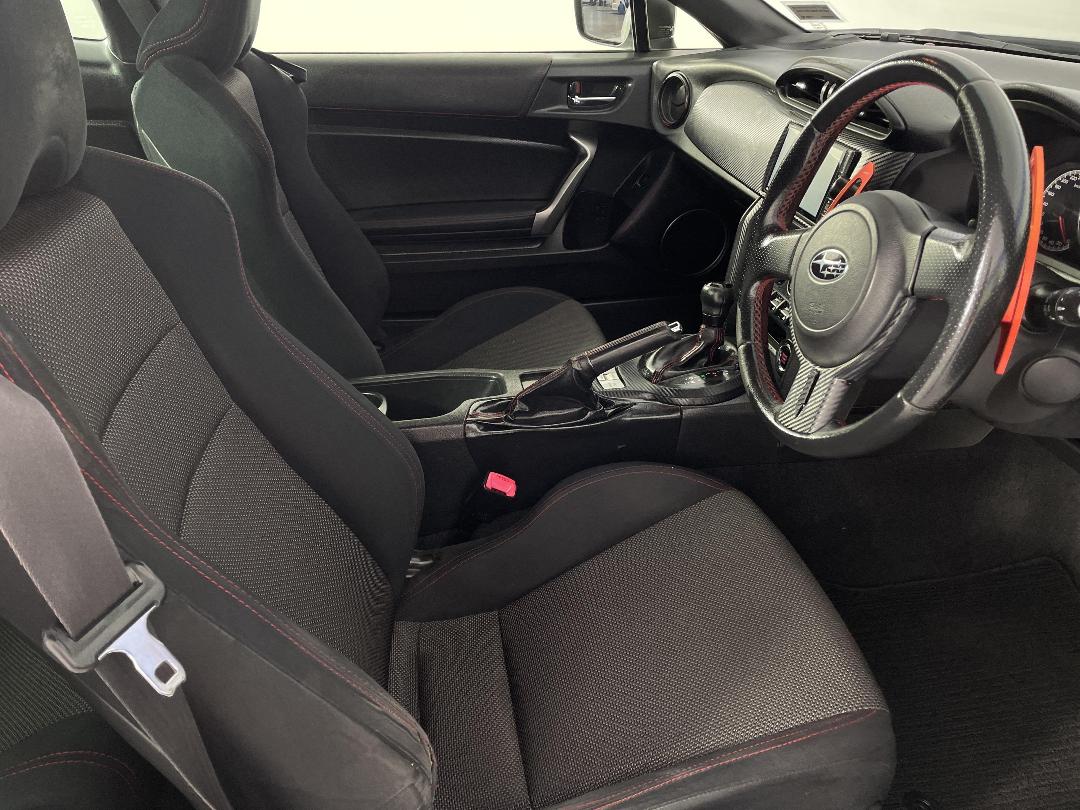 Photo '16' of Subaru BRZ