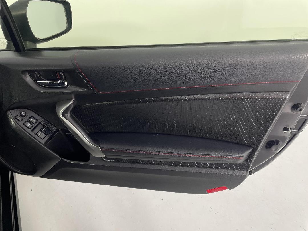 Photo '15' of Subaru BRZ Photo '15' of Subaru BRZ