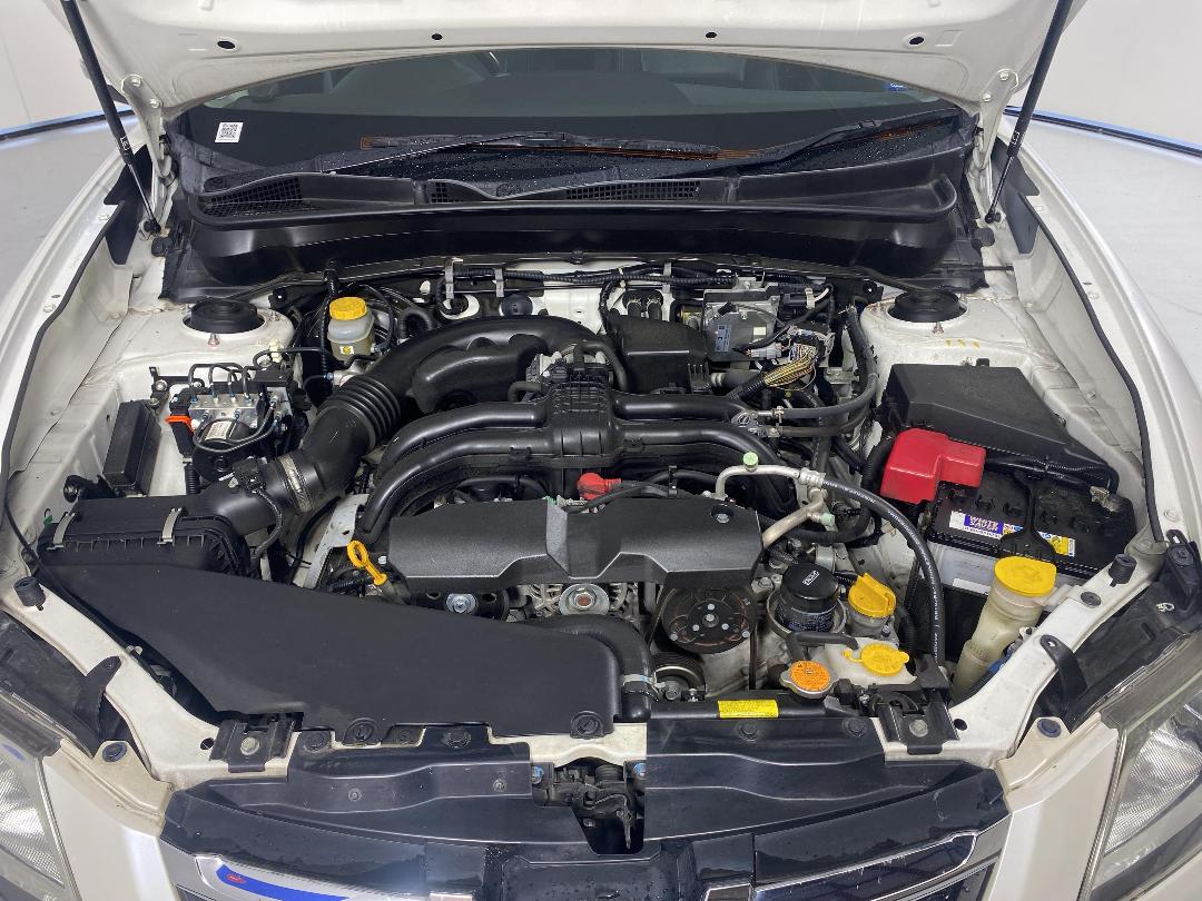 Photo '13' of Subaru Exiga