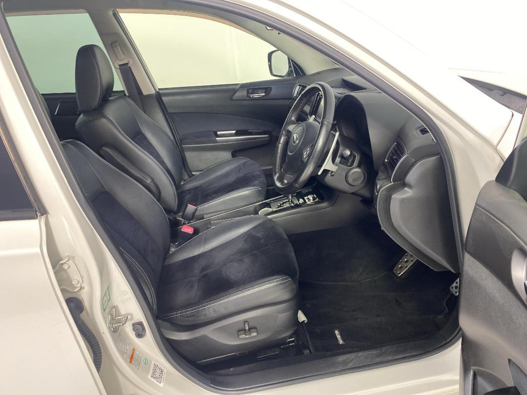 Photo '16' of Subaru Exiga