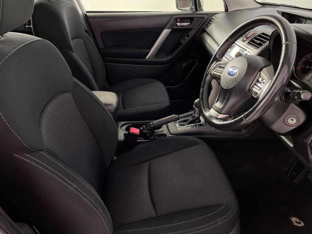 Photo '16' of Subaru Forester Photo '16' of Subaru Forester