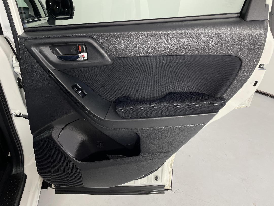 Photo '19' of Subaru Forester Photo '19' of Subaru Forester