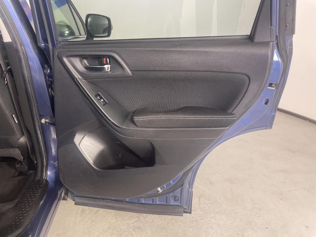 Photo '19' of Subaru Forester