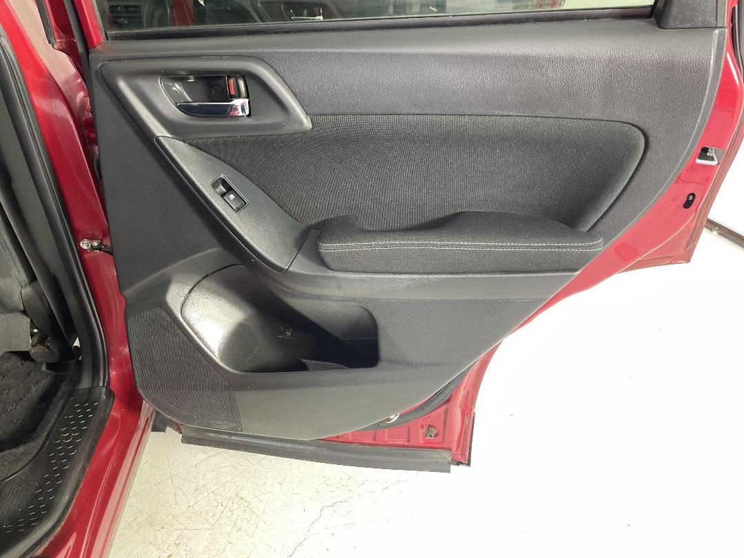 Photo '19' of Subaru Forester