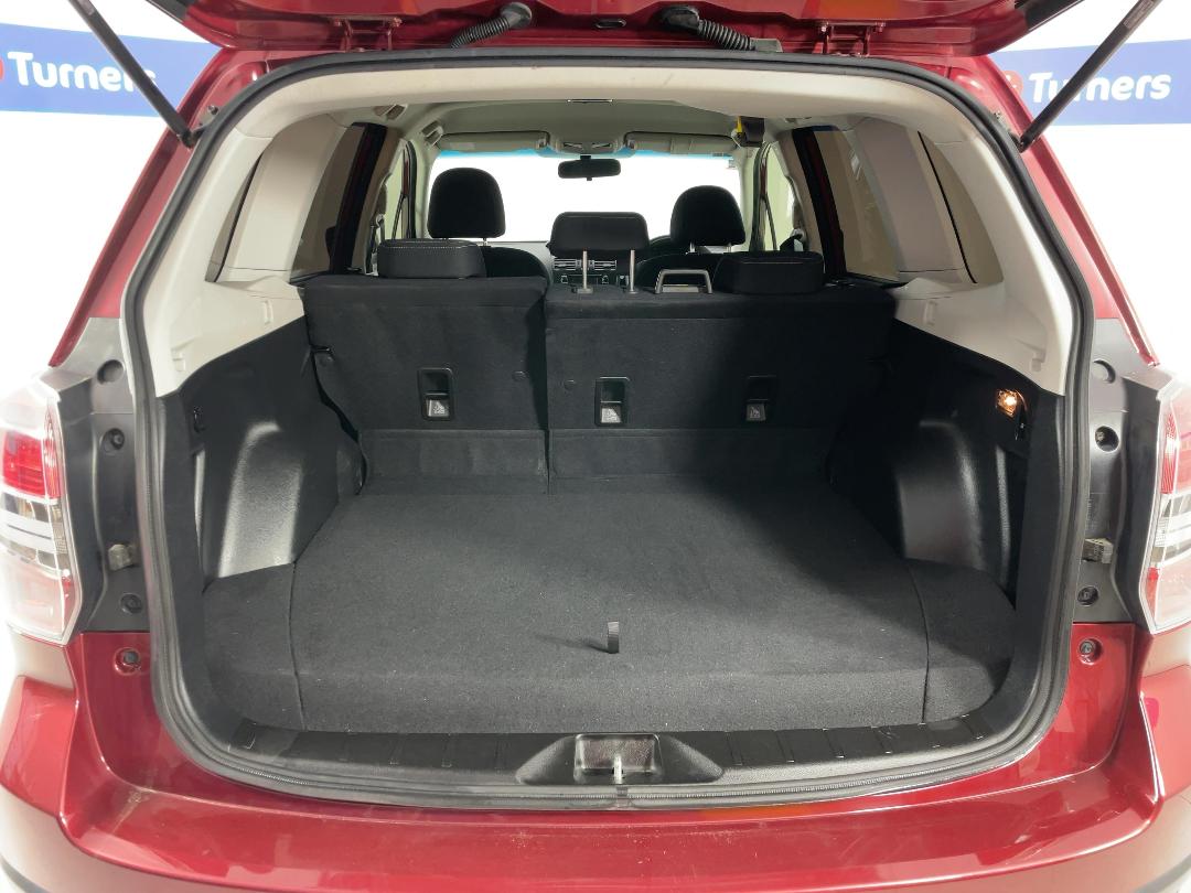 Photo '14' of Subaru Forester