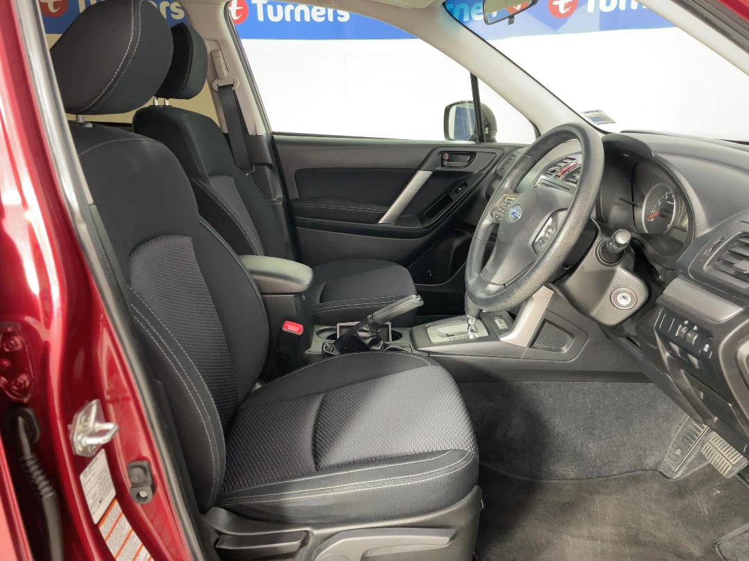 Photo '16' of Subaru Forester