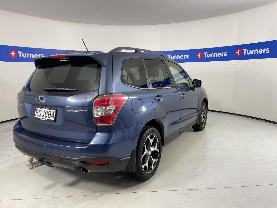 Photo '7' of Subaru Forester Photo '7' of Subaru Forester