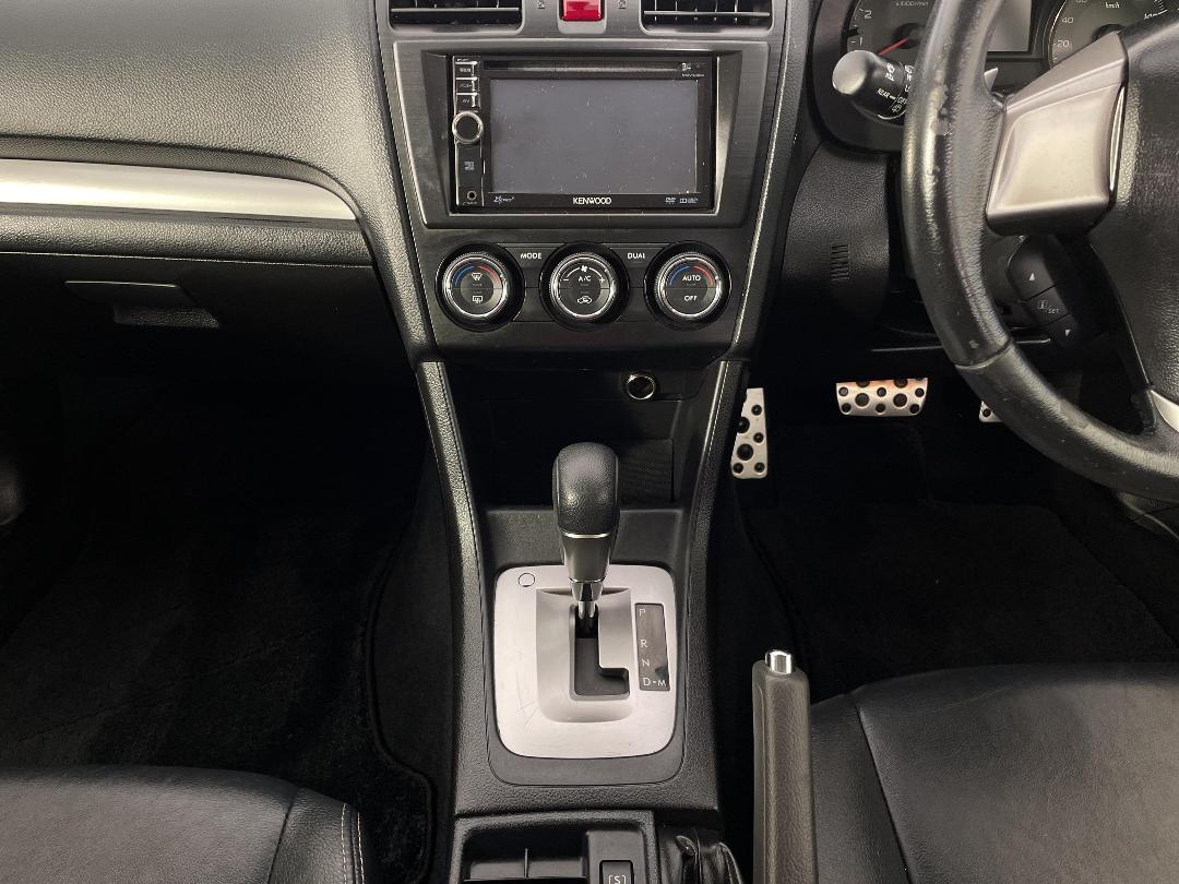 Photo '18' of Subaru Impreza Photo '18' of Subaru Impreza