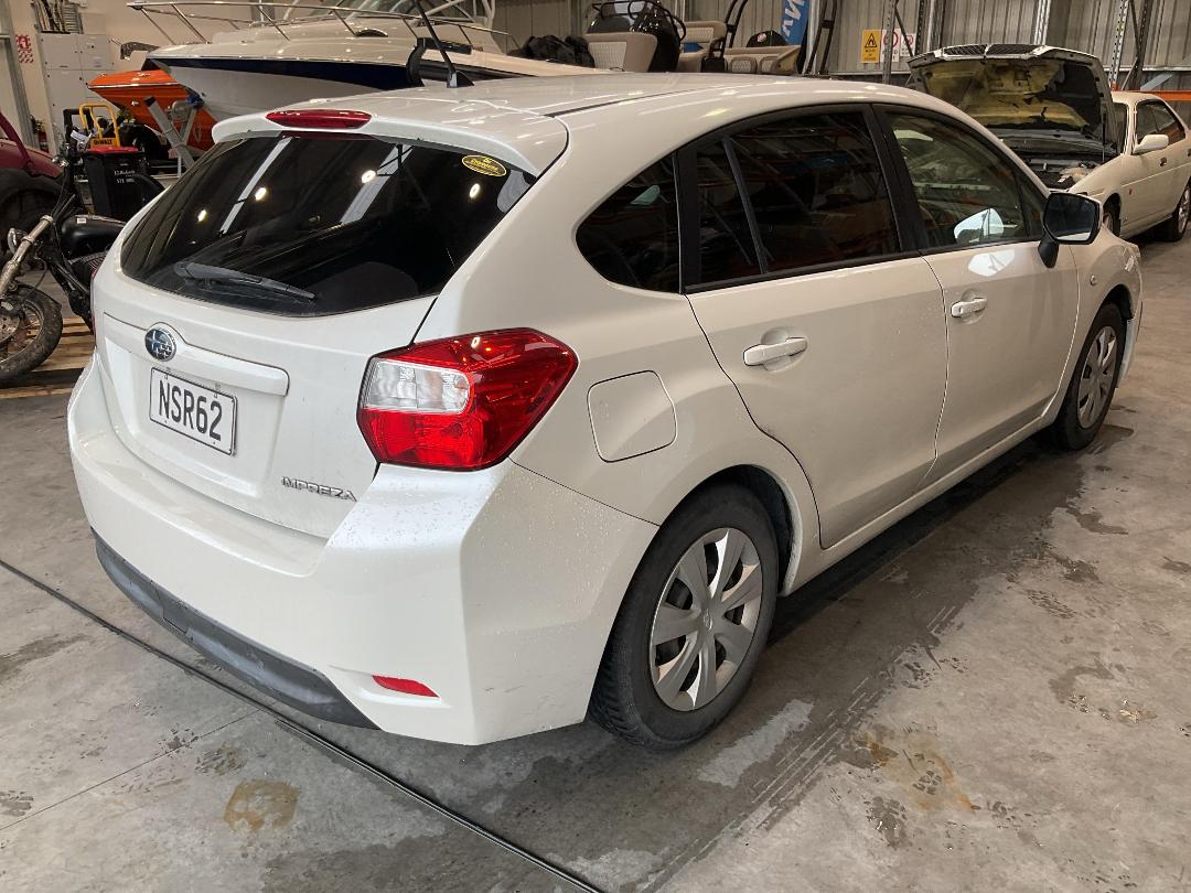 Photo '4' of Subaru Impreza Photo '4' of Subaru Impreza