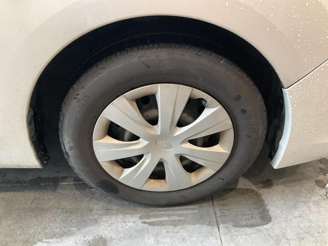 Photo '10' of Subaru Impreza Photo '10' of Subaru Impreza