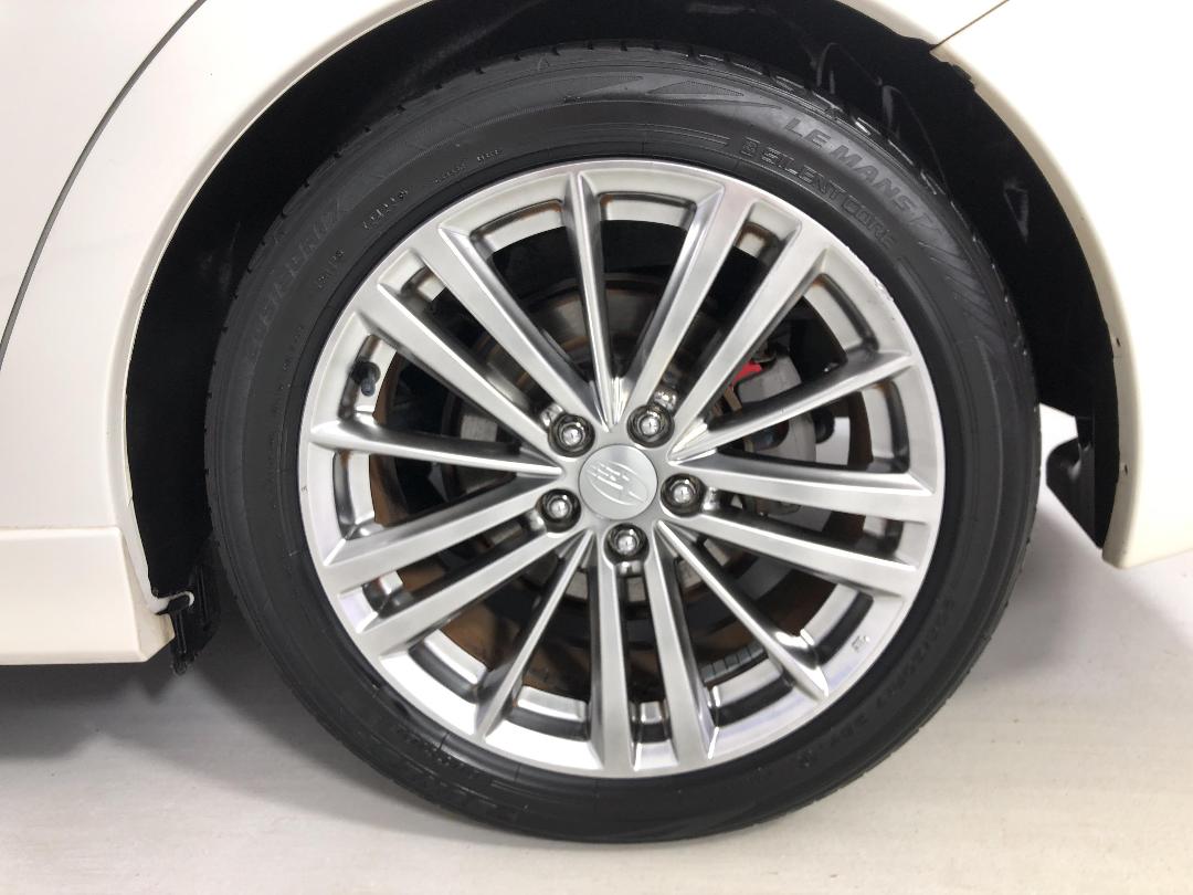 Photo '11' of Subaru Impreza