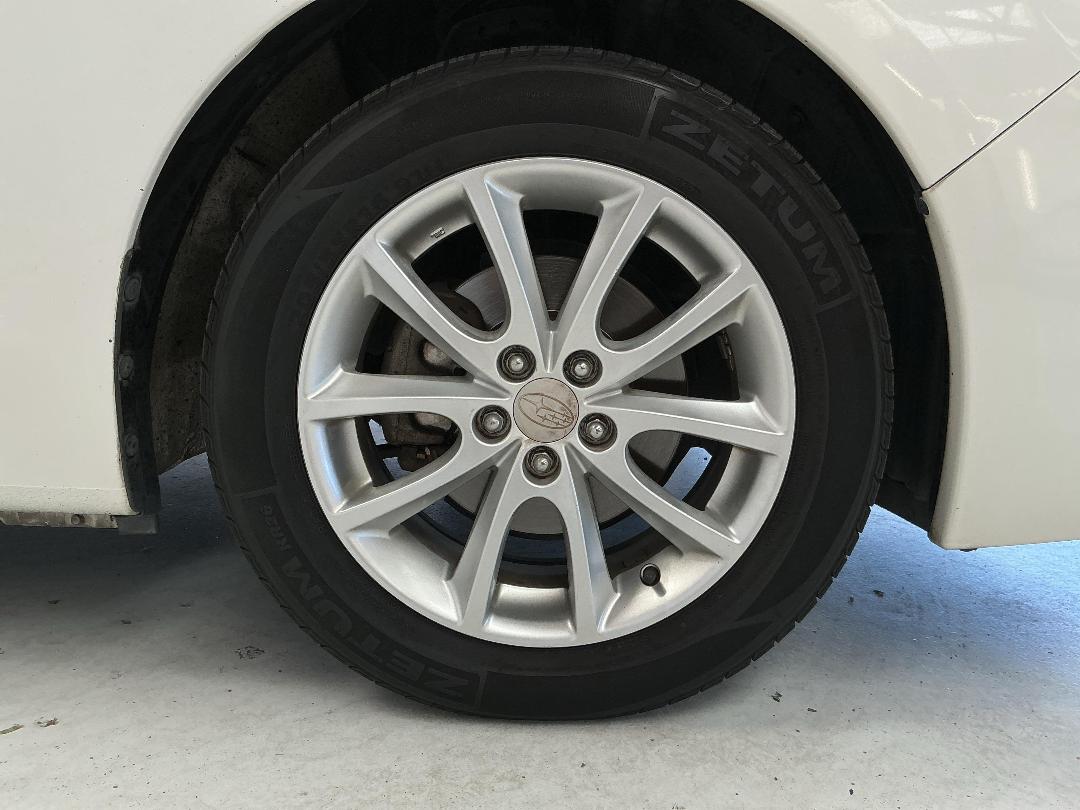 Photo '9' of Subaru Impreza Photo '9' of Subaru Impreza