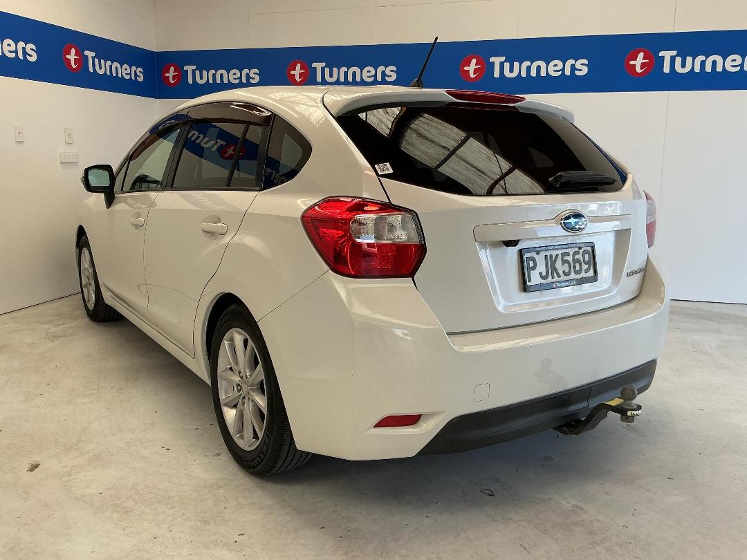 Photo '5' of Subaru Impreza Photo '5' of Subaru Impreza