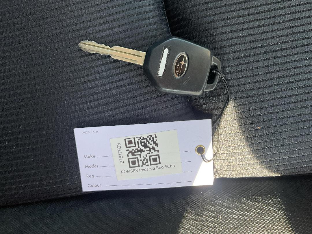 Photo '12' of Subaru Impreza Photo '12' of Subaru Impreza