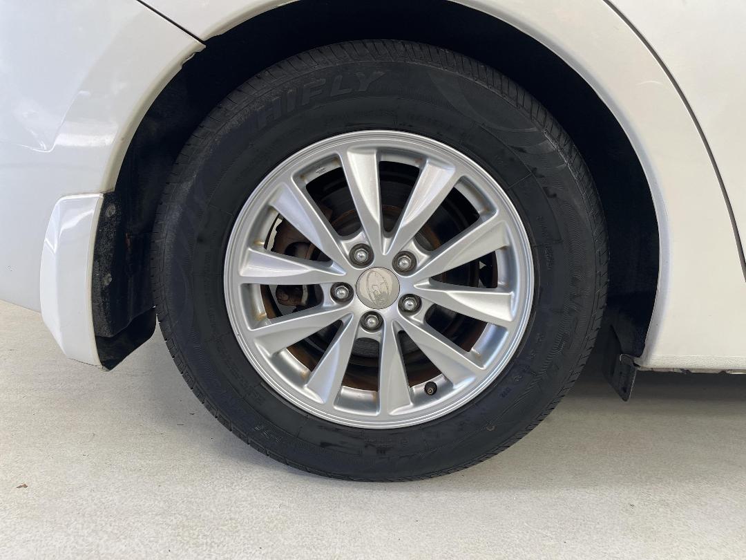 Photo '12' of Subaru Impreza