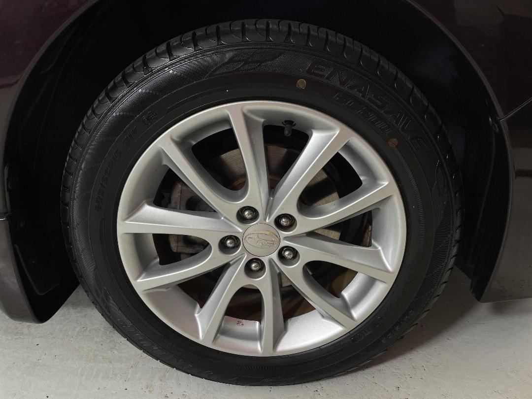 Photo '9' of Subaru Impreza Photo '9' of Subaru Impreza