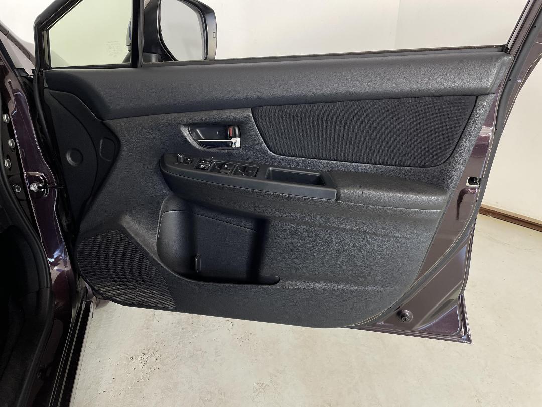 Photo '15' of Subaru Impreza Photo '15' of Subaru Impreza