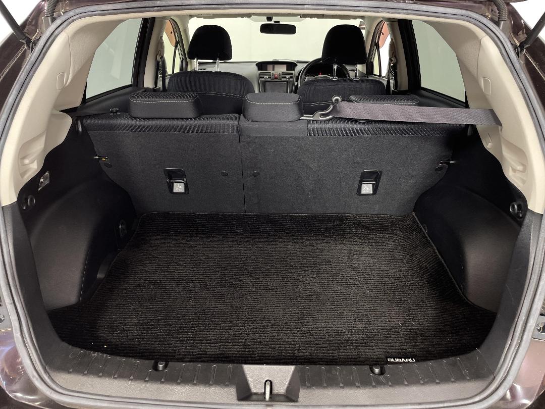 Photo '14' of Subaru Impreza Photo '14' of Subaru Impreza