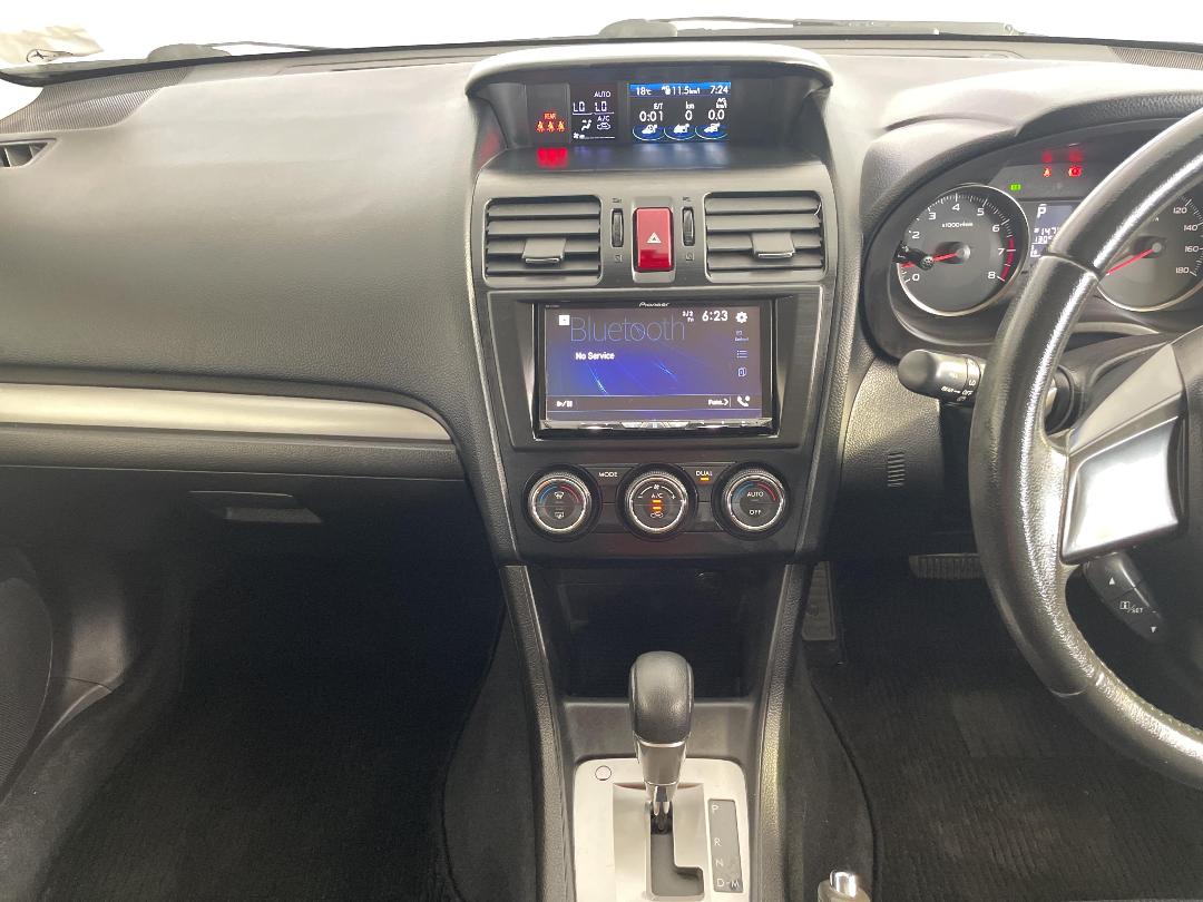 Photo '18' of Subaru Impreza Photo '18' of Subaru Impreza