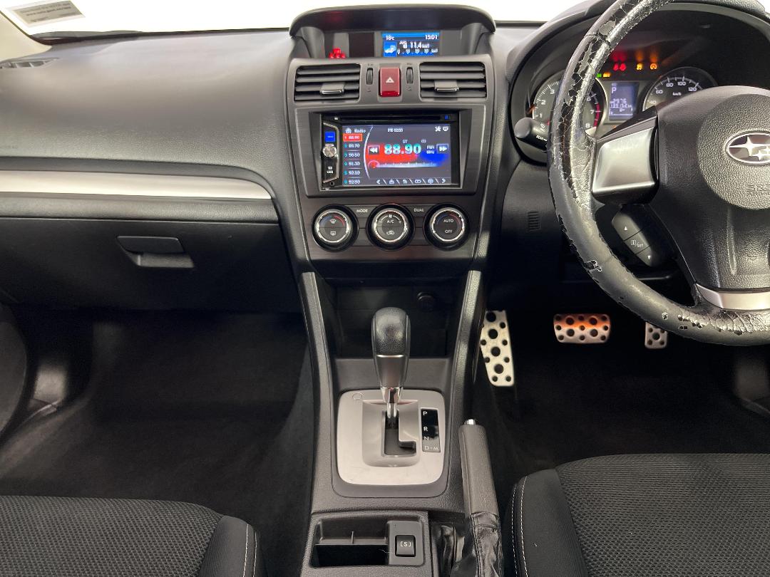 Photo '18' of Subaru Impreza Photo '18' of Subaru Impreza