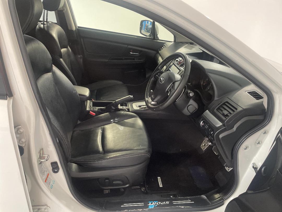 Photo '16' of Subaru Impreza Photo '16' of Subaru Impreza