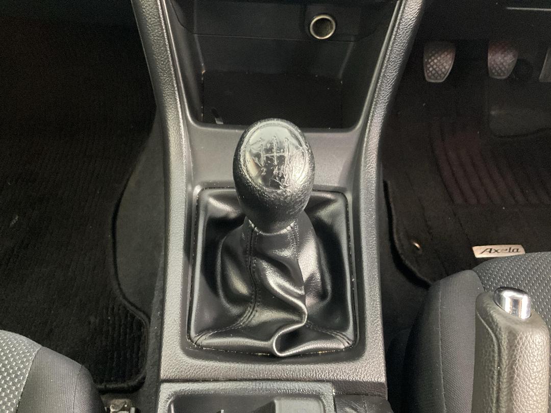 Photo '13' of Subaru Impreza Photo '13' of Subaru Impreza