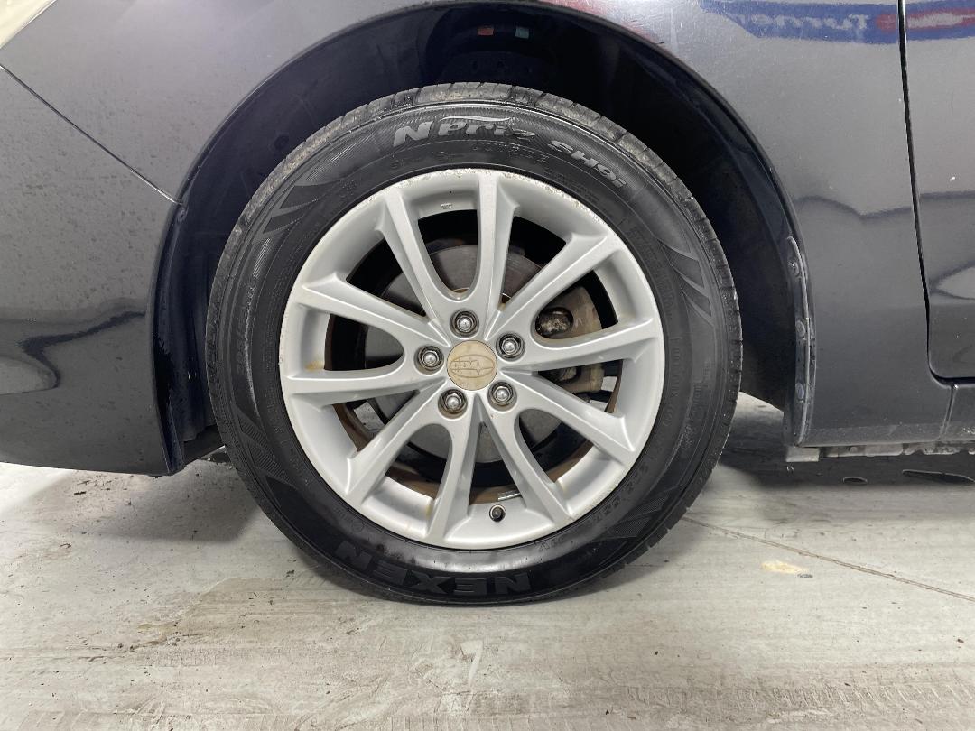 Photo '10' of Subaru Impreza Photo '10' of Subaru Impreza