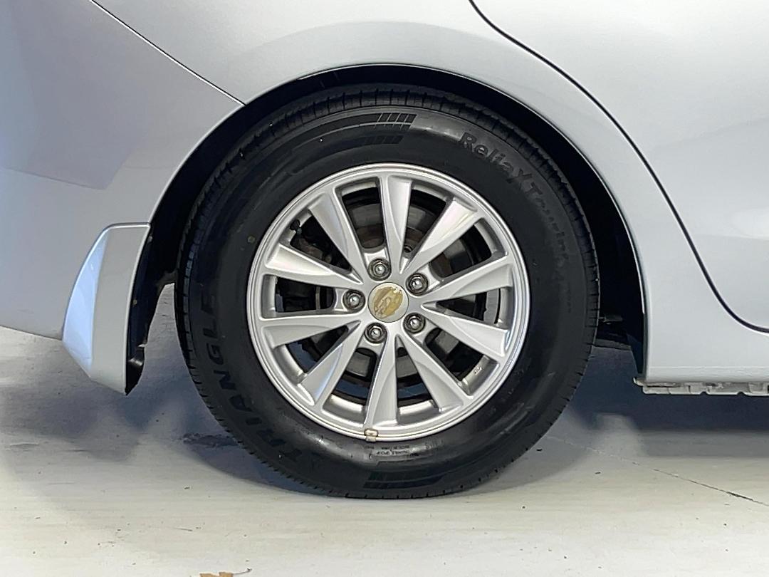 Photo '12' of Subaru Impreza