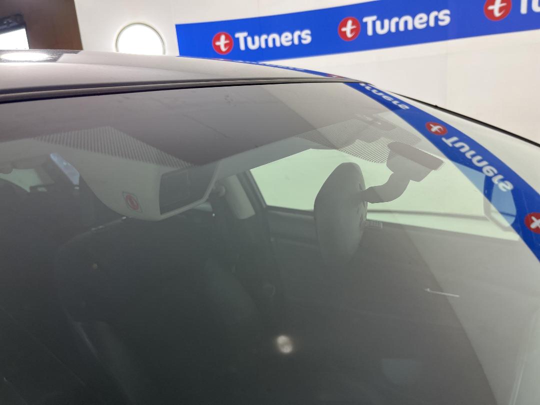 Photo '28' of Subaru Impreza Photo '28' of Subaru Impreza