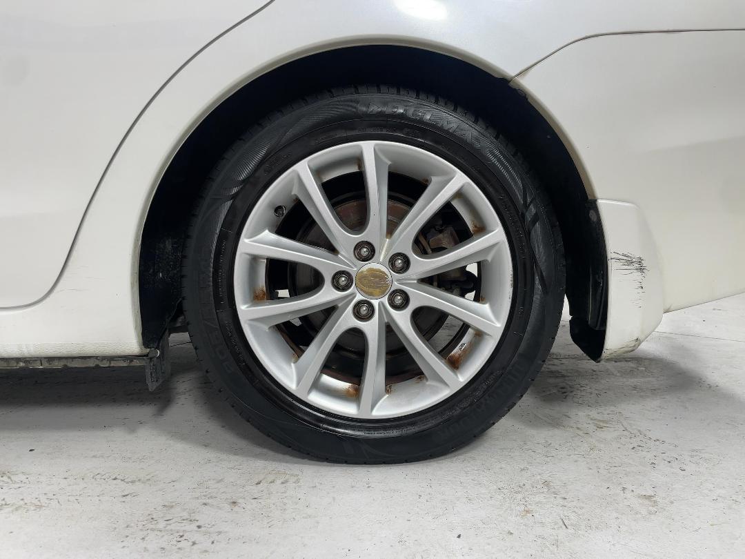 Photo '11' of Subaru Impreza