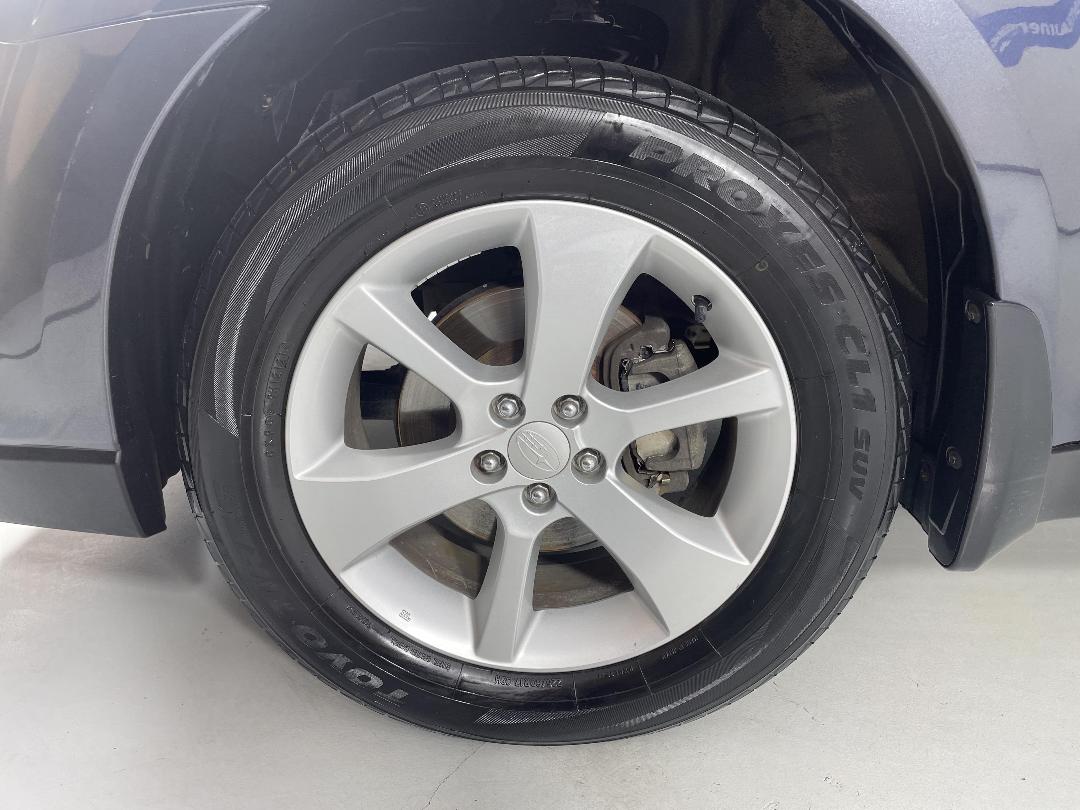 Photo '10' of Subaru Legacy Photo '10' of Subaru Legacy