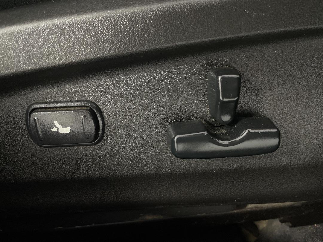 Photo '23' of Subaru Legacy Photo '23' of Subaru Legacy