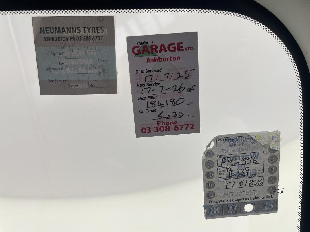 Photo '29' of Subaru Legacy Photo '29' of Subaru Legacy