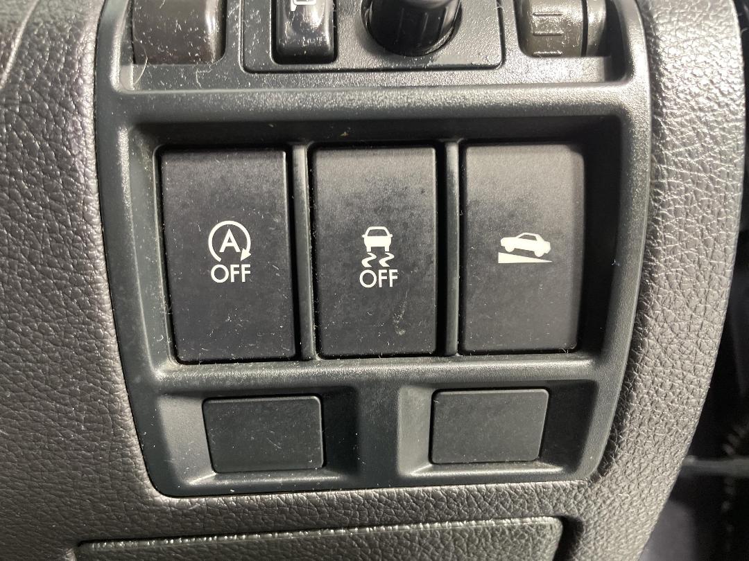 Photo '26' of Subaru Legacy Photo '26' of Subaru Legacy