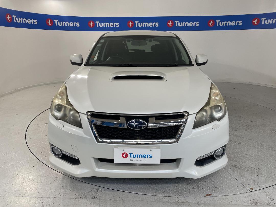 Photo '2' of Subaru Legacy