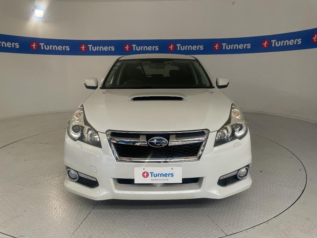 Photo '2' of Subaru Legacy