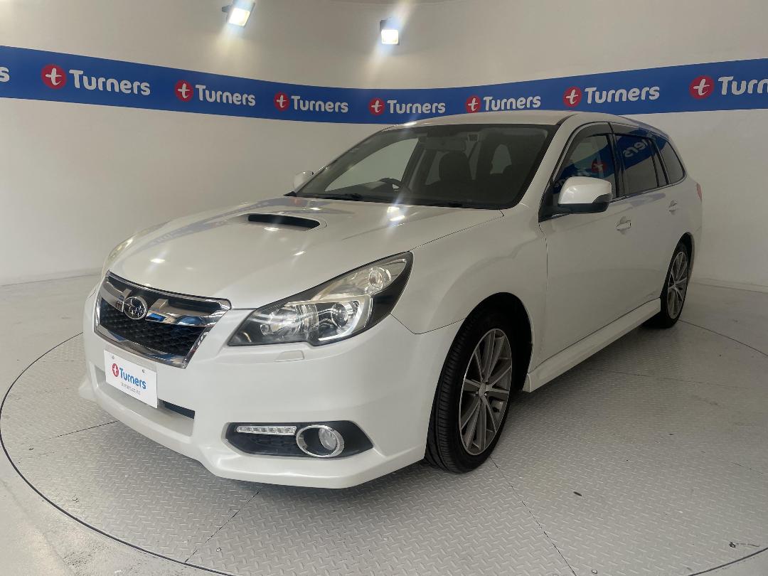 Photo '4' of Subaru Legacy