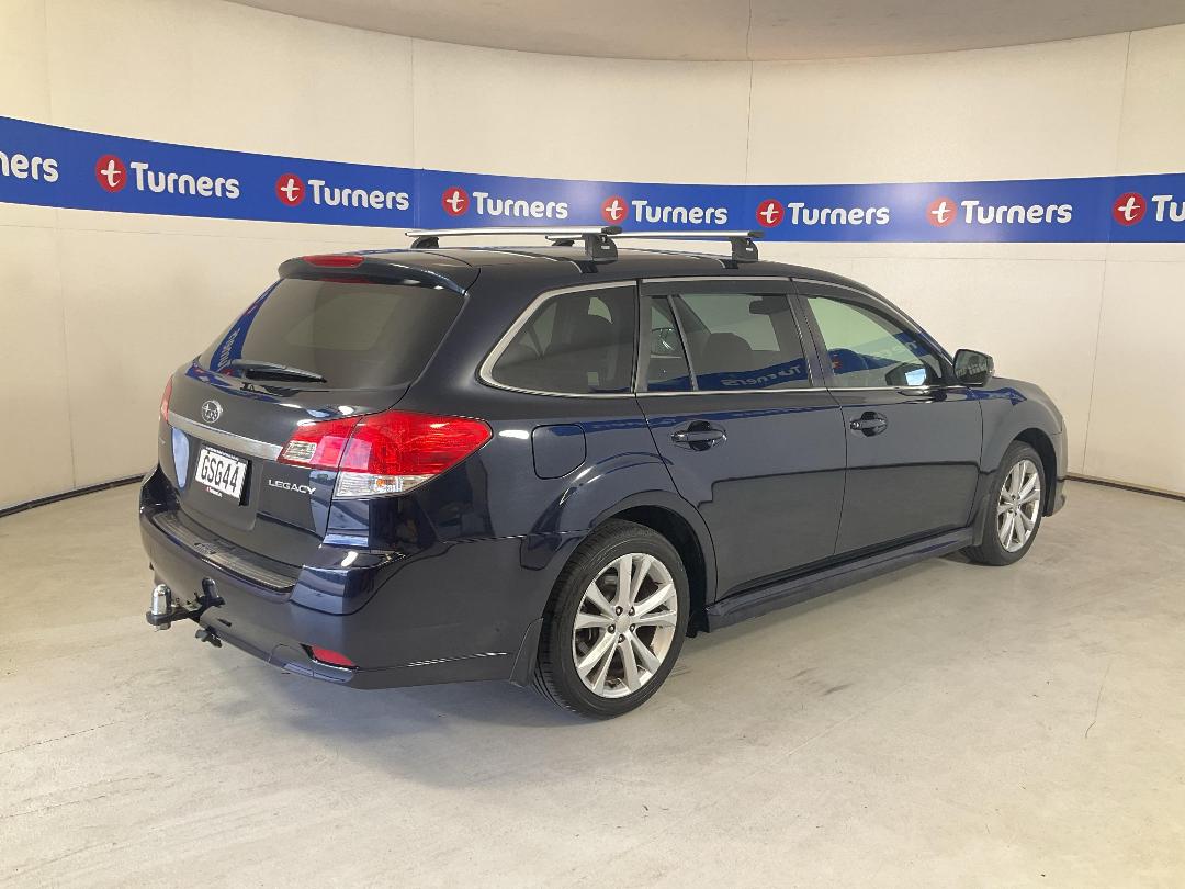 Photo '7' of Subaru Legacy