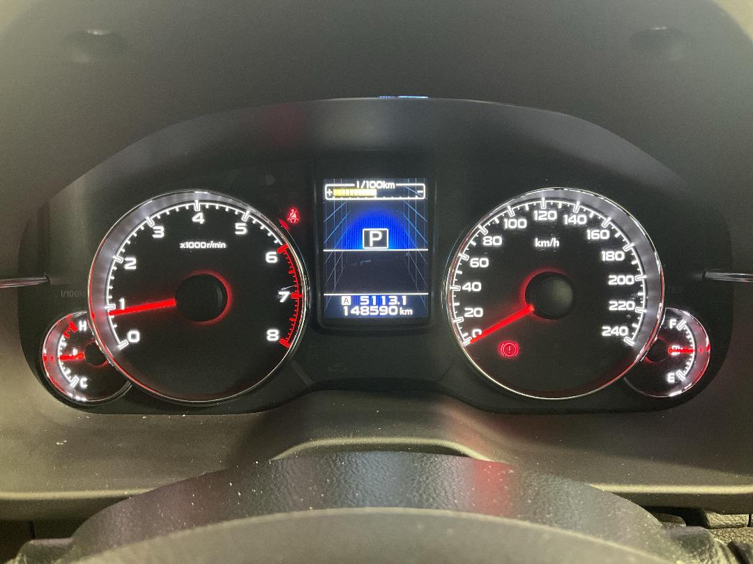 Photo '21' of Subaru Legacy