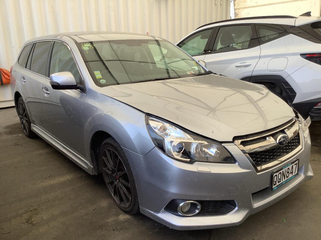 Photo '3' of Subaru Legacy Photo '3' of Subaru Legacy