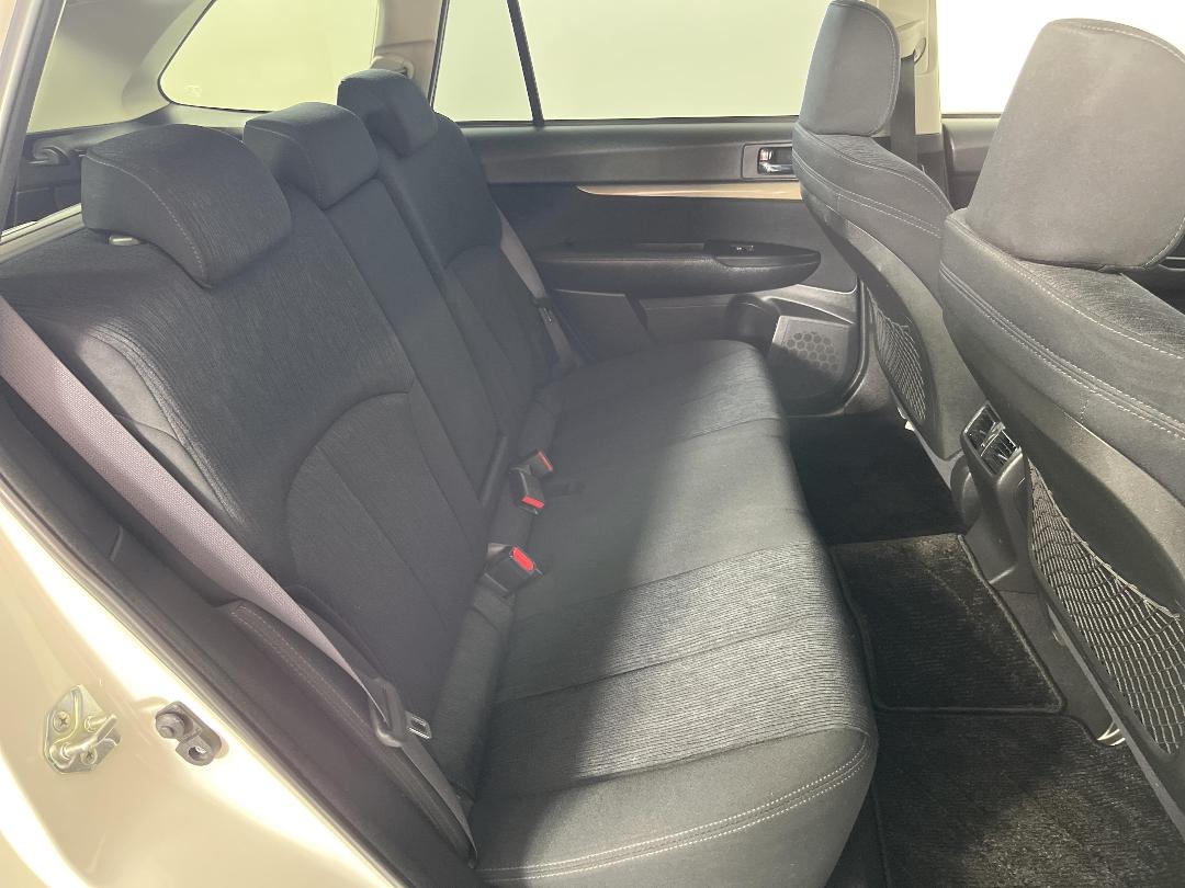 Photo '20' of Subaru Legacy Photo '20' of Subaru Legacy